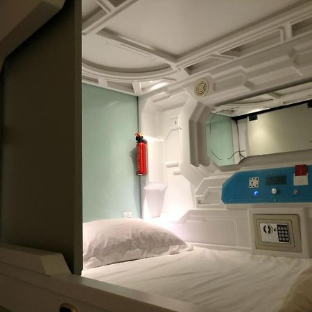Oh My Pods Hostel Szingapúr Kültér fotó