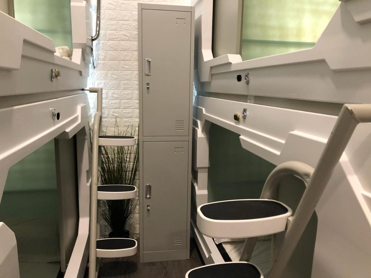 Oh My Pods Hostel Szingapúr Kültér fotó