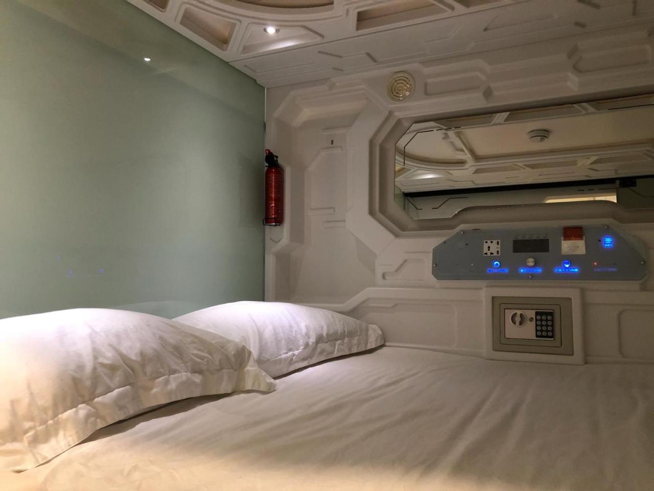 Oh My Pods Hostel Szingapúr Kültér fotó